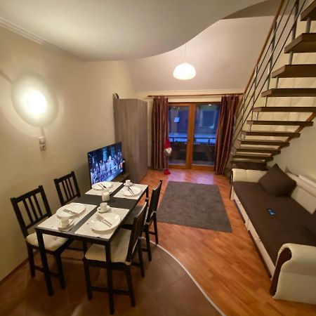 Mimi Apartman Appartamento Gyula Esterno foto