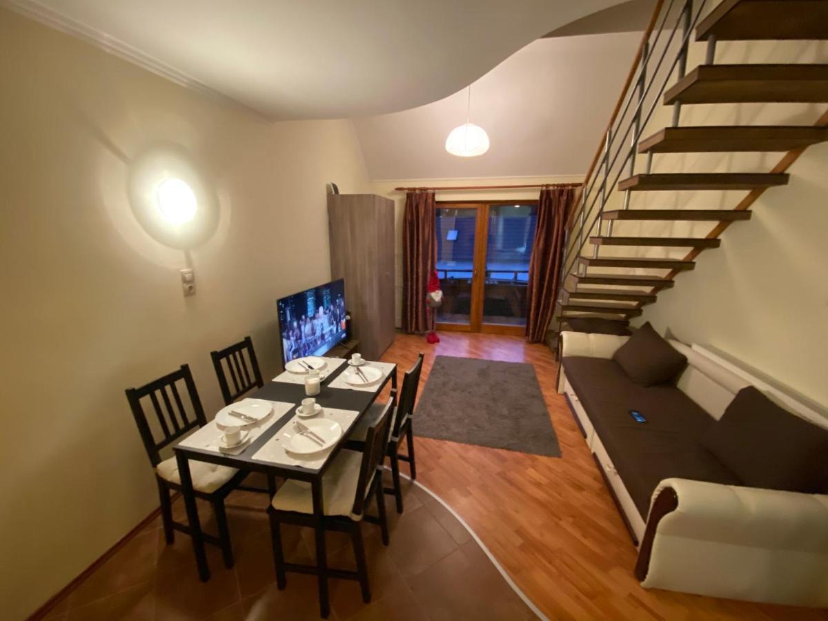 Mimi Apartman Appartamento Gyula Esterno foto